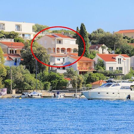 Apartments By The Sea Seget Vranjica, Trogir - 13771 外观 照片